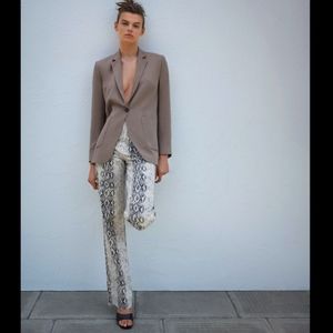 NWT Zara premium 90's wide leg jeans 👖 😍